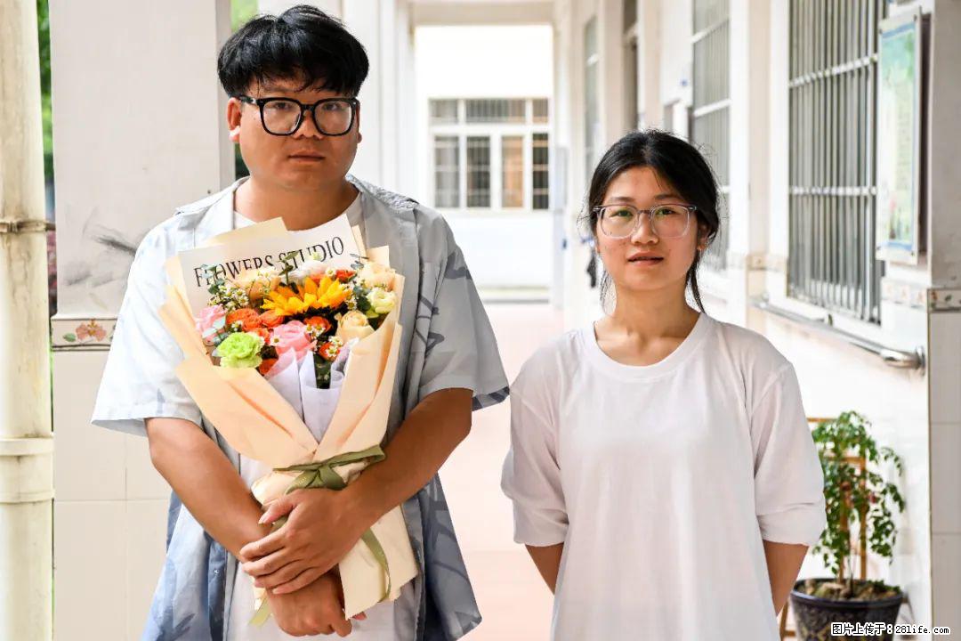 全网追的“扁担女孩”，找了一份暑假工，时薪12元 - 黄冈生活资讯 - 黄冈28生活网 hg.28life.net